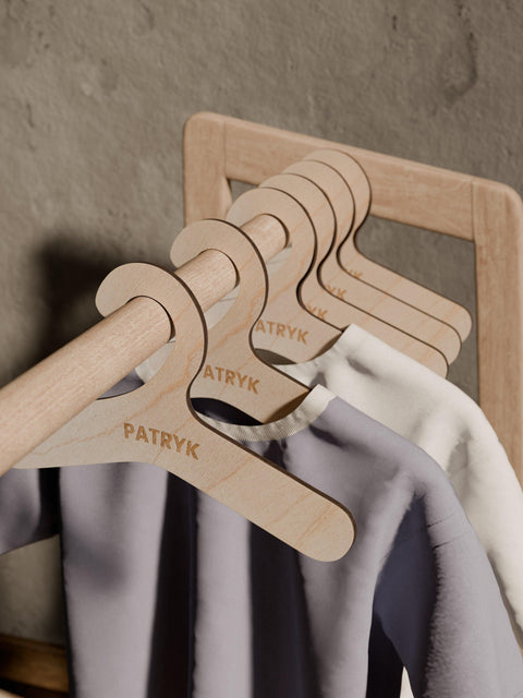 Kid's Clothes Hangers - Customization Avaliable! - Woodz